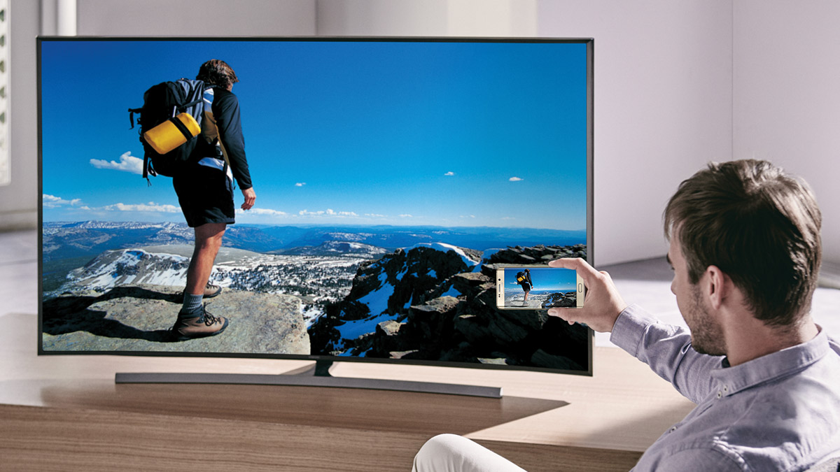 Cómo conectar un Samsung Galaxy J7 a la TV